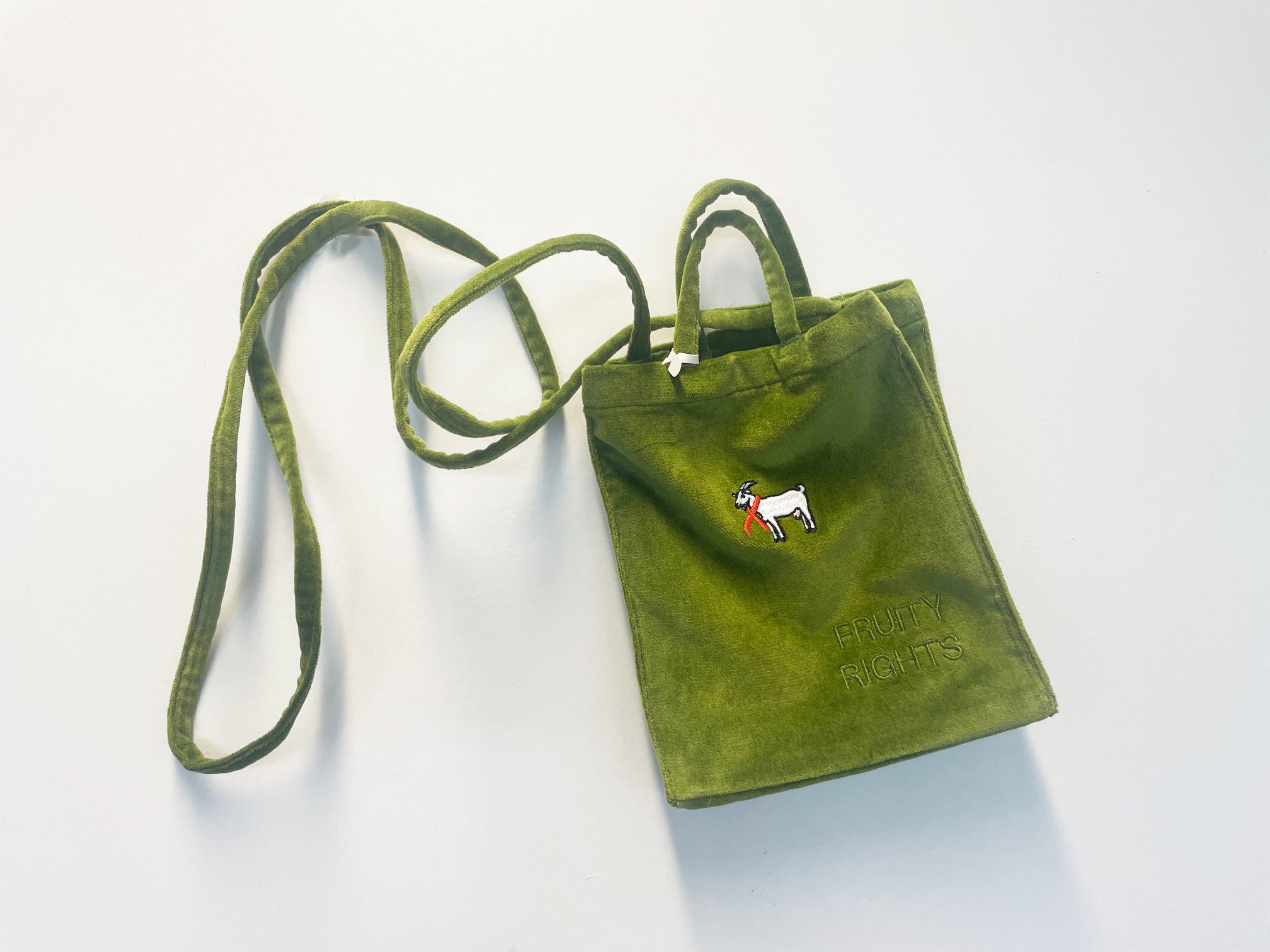MINI SHOPPER – sex, love and care edition