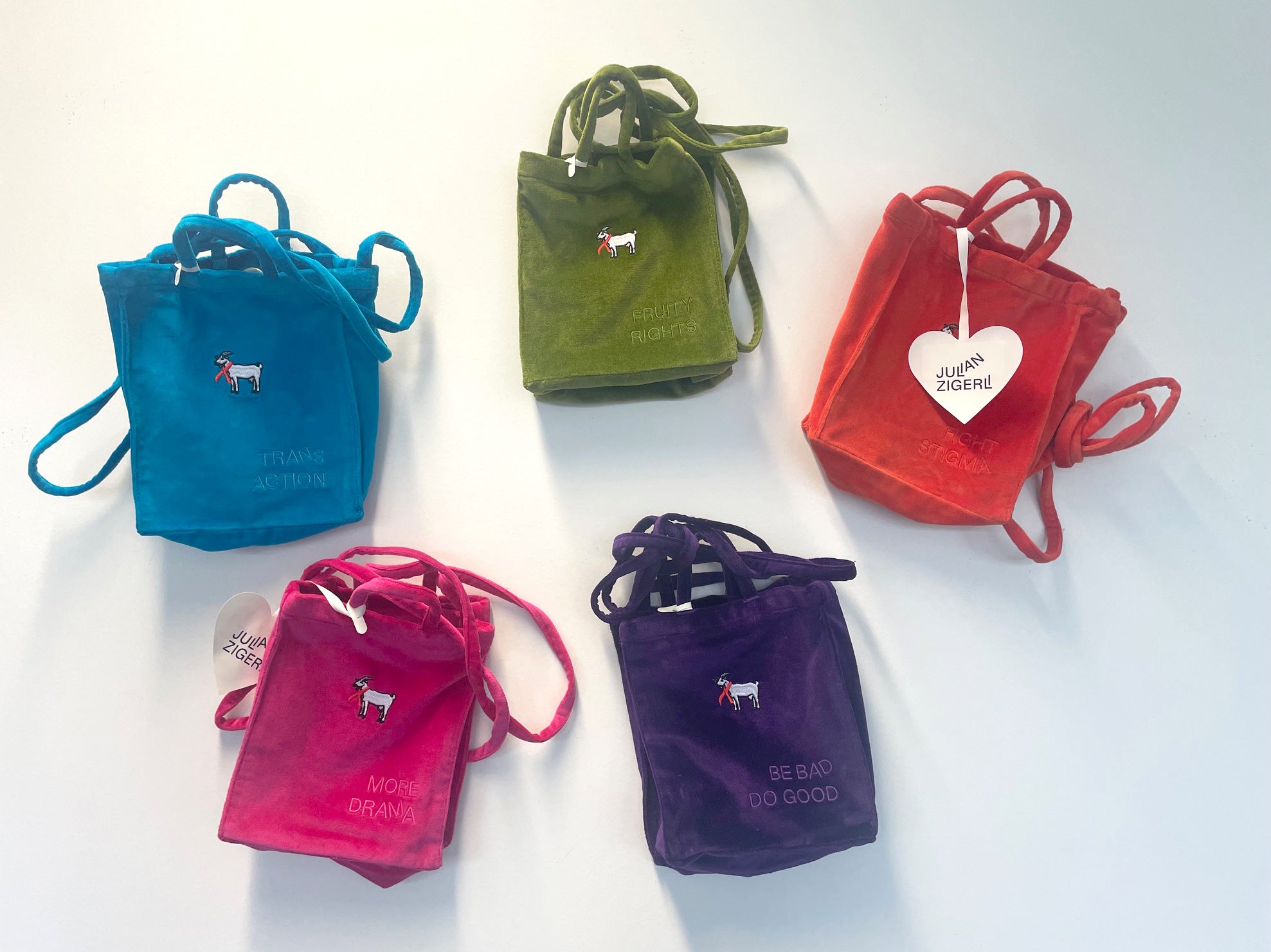 MINI SHOPPER – sex, love and care edition
